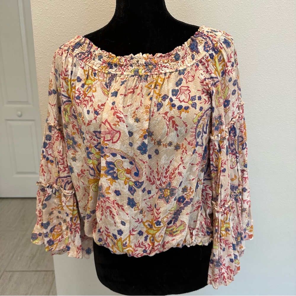 FREE PEOPLE Floral Off the Shoulder Top🌸🌸
